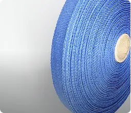 Grand rouleau de sangle tissée bleu roi sur mandrin carton — Maison Satab