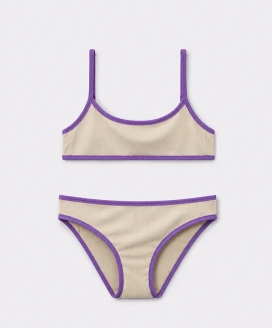 Ensemble brassière et culotte beige finis d’un bordé et de bretelles violet contrastant — Maison Satab